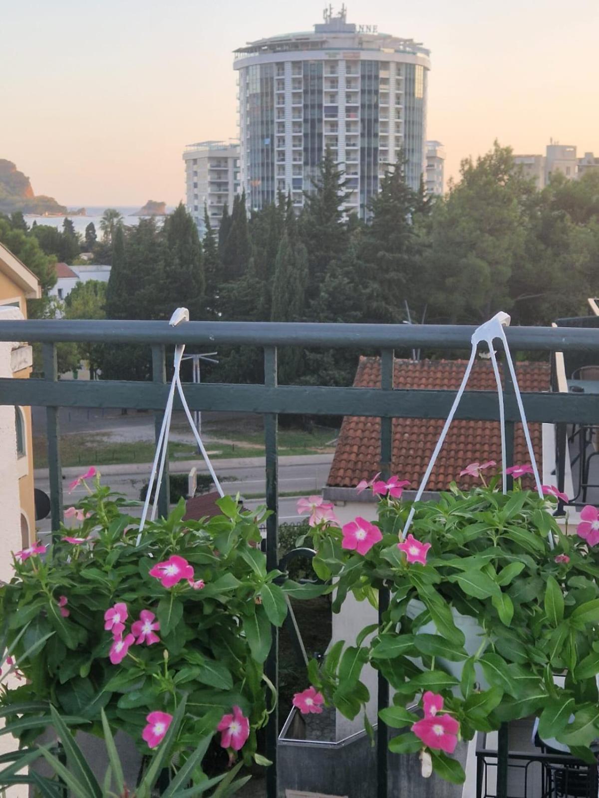 Apartments Tamara Будва Екстер'єр фото