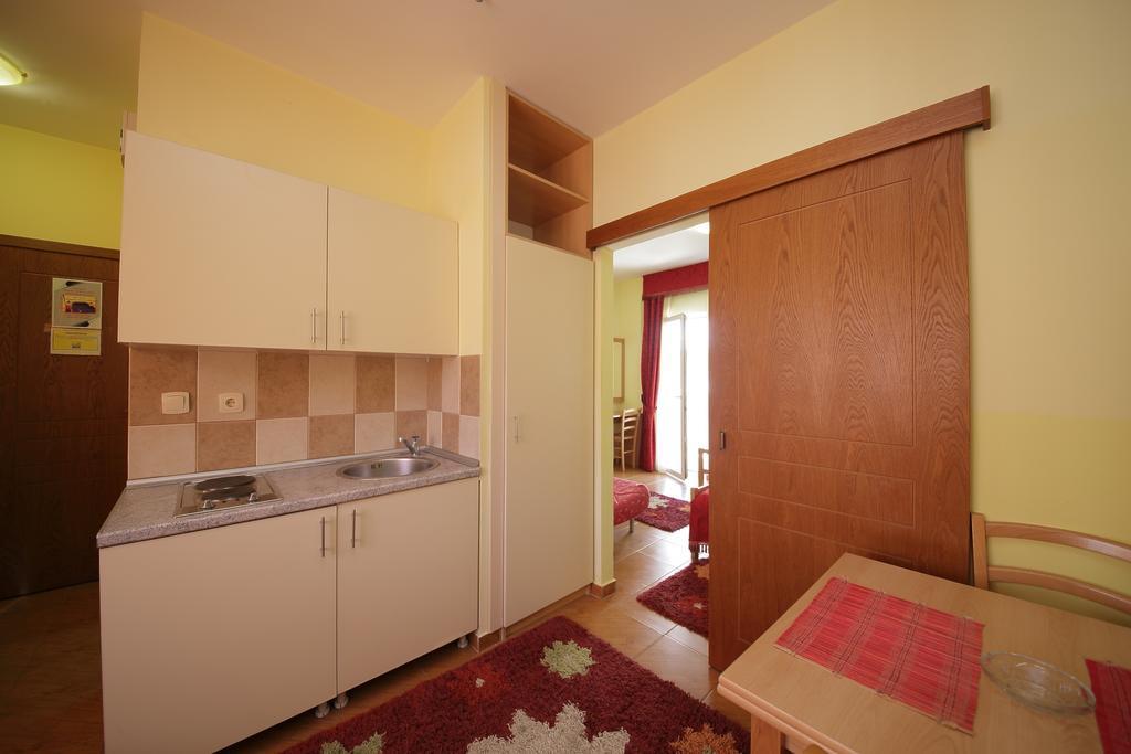 Apartments Tamara Будва Екстер'єр фото